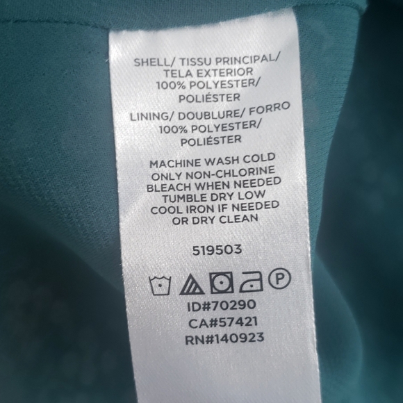 LOFT • Garden Floral Blouse - Picture 7 of 9